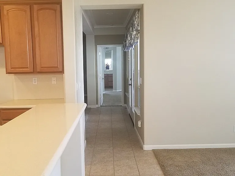 6145 Crater Lake Dr — Photo 30