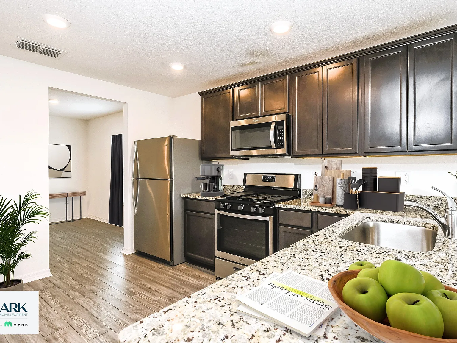 3 bed, 2.0 bath, 1541 sqft, $1,795 — Photo 4