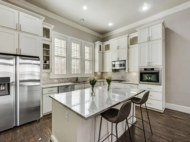 747 Will Rice Ave — Photo 11