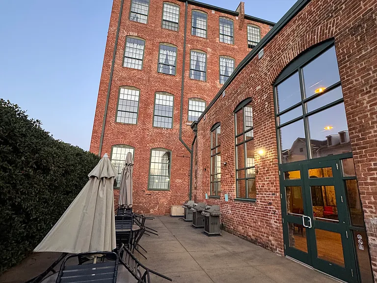 400 Mills Ave #409 — Photo 17