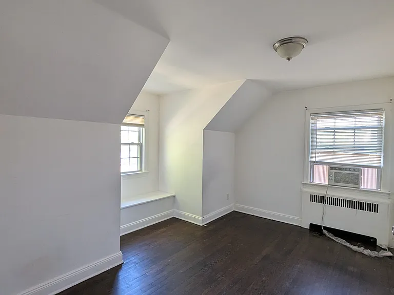 640 W Scott Ave — Photo 14