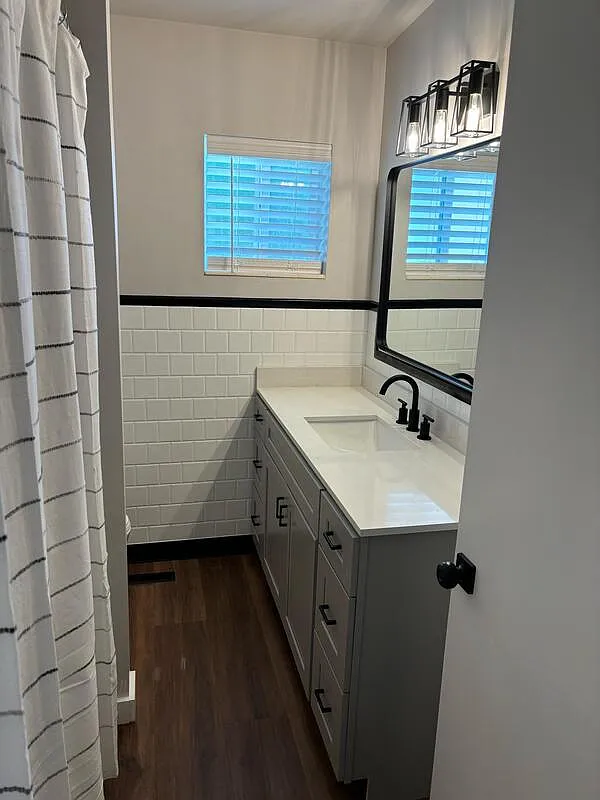 1 bed, 1.0 bath, $600 — Photo 2