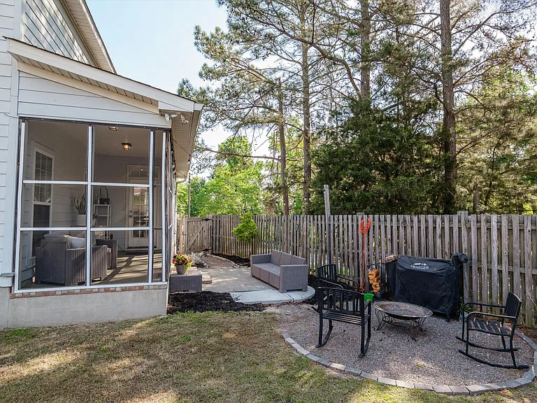 726 Bonnie Oaks Ln — Photo 39