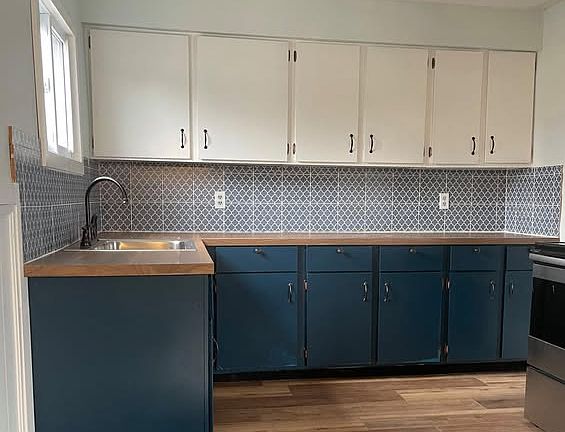 3rd image of 3154 Van Buren St #1