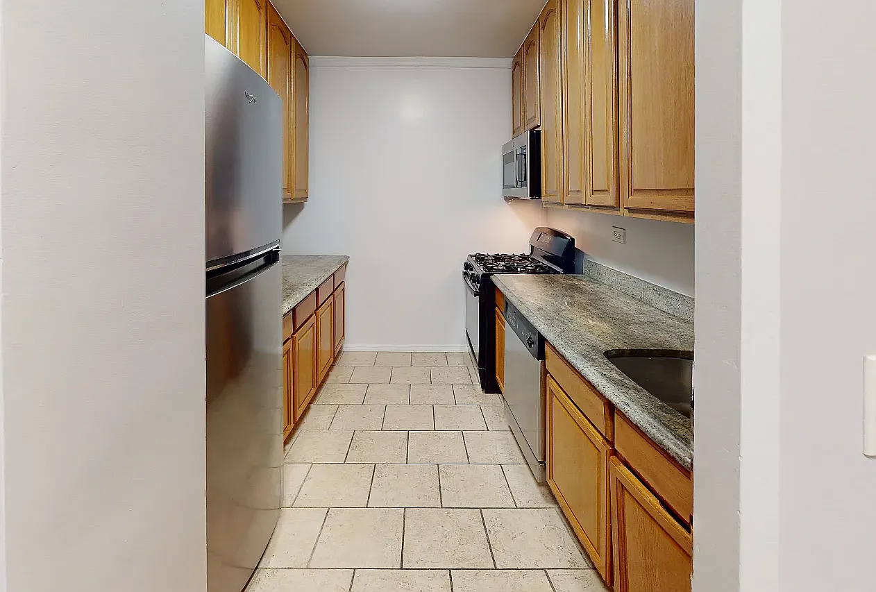 50 West 97th Street — Photo 1