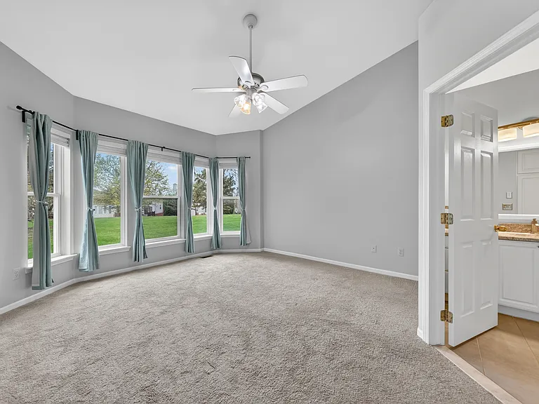 3141 Bridlewood Dr — Photo 20