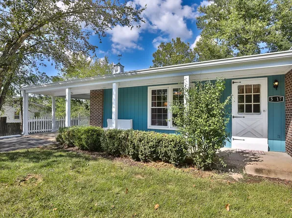 5717 Brackman Ln, High Ridge, MO 63049