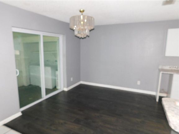 5th image of 4373 Clarinda St