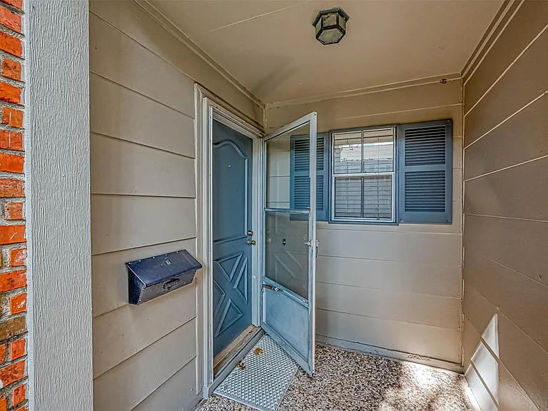 14179 Misty Meadow Ln — Photo 8
