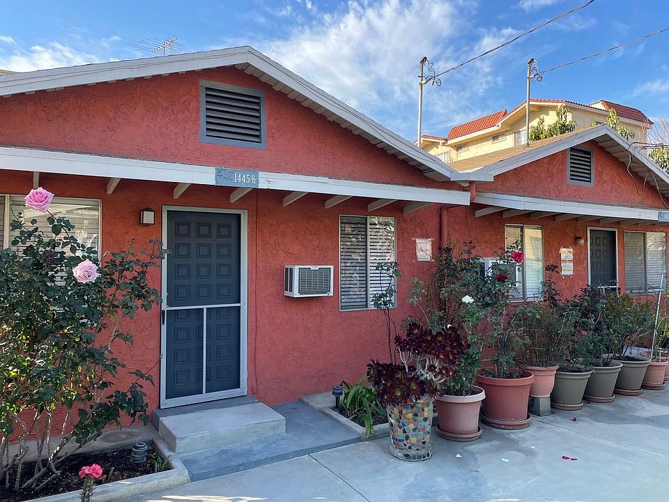 1st image of 1447 Echo Park Ave #1/2