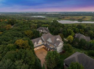 18125 Overland Trl, Eden Prairie, MN 55347