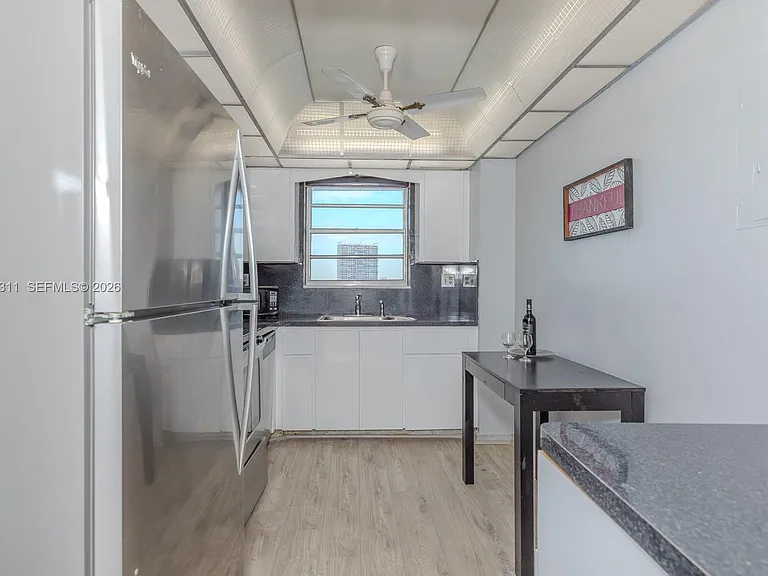 137 Golden Isles Dr #809 — Photo 10