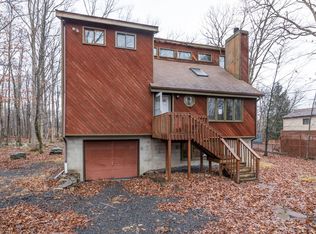 126 Sundew Dr, East Stroudsburg, PA