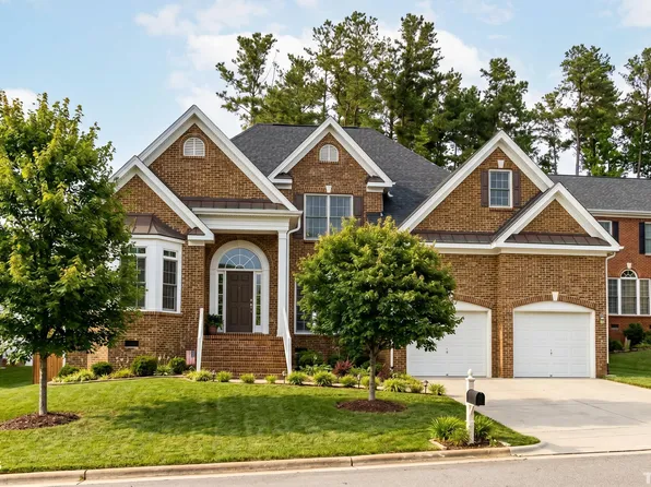 608 Oxboro Cir, Durham, NC 27713