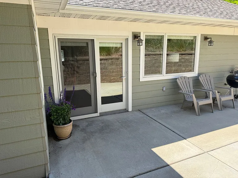 230 River Pl — Photo 63