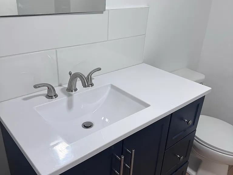 221 N Washington St #12 — Photo 7
