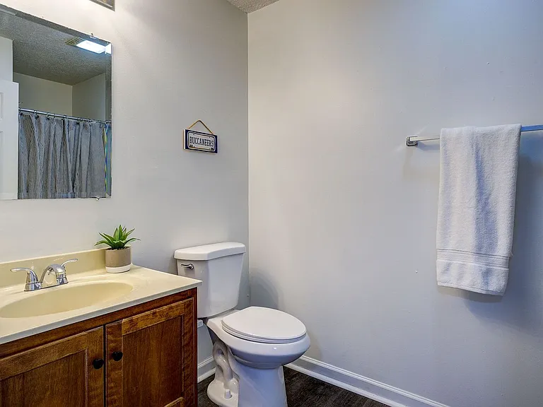 1425 College Heights Rd — Photo 13