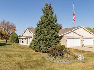 419 3rd Ave NW, Byron, MN 55920