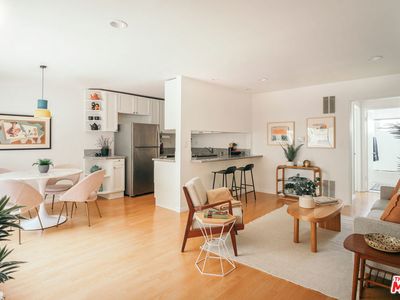 1930 N Vermont Ave APT 207, Los Angeles, CA, 90027