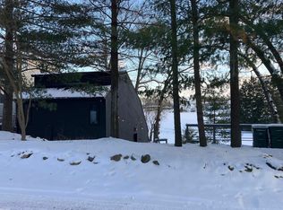 548 Fernhurst Ct, Lake Orion, MI