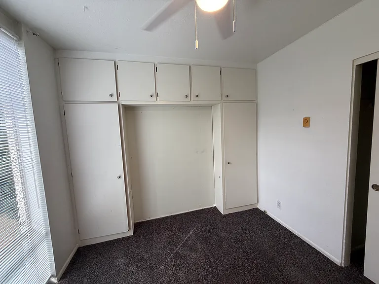 129 11th Ave E #101 — Photo 22