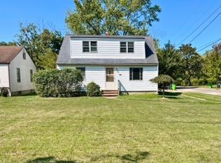 128 Nordham Dr, Bedford, OH 44146