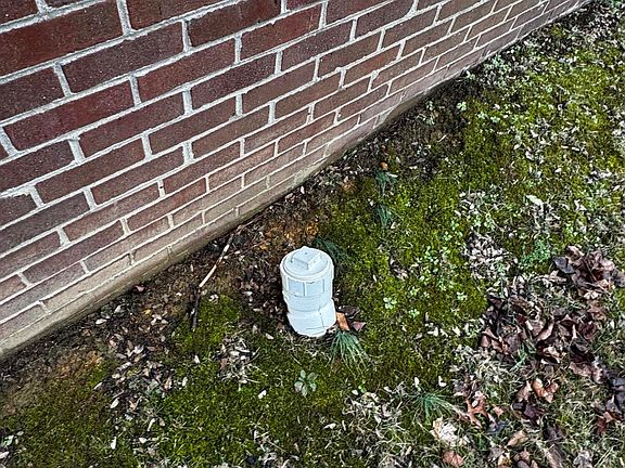 4th image of 217 Grata Rd