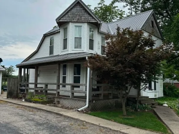 704 W Green St, Newman, IL 61942