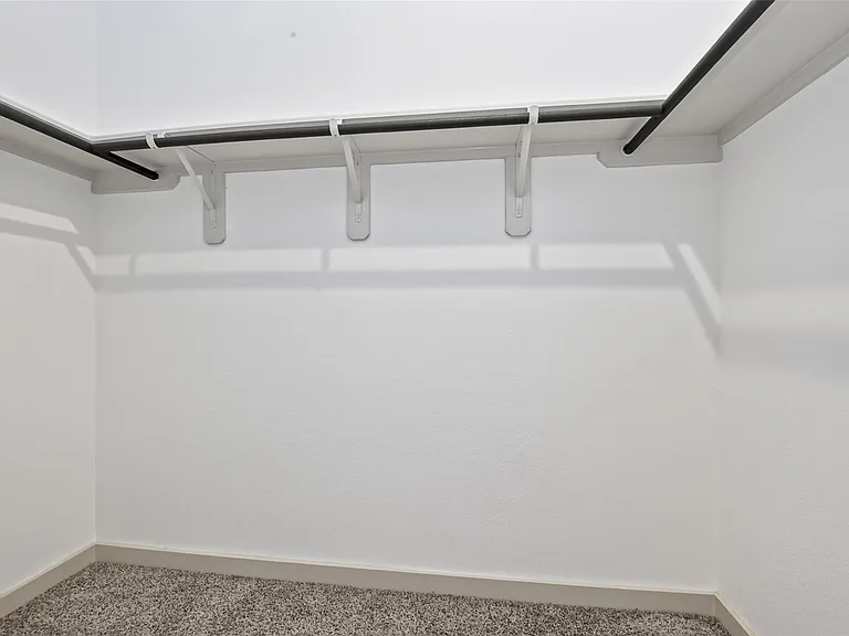 12820 Tokenhouse Ln — Photo 13