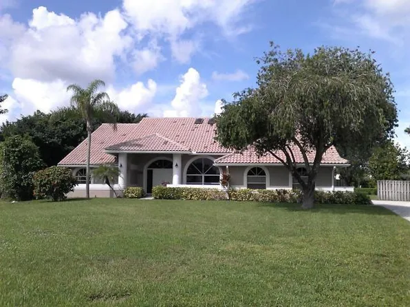15520 Softwood Ct, Wellington, FL 33414