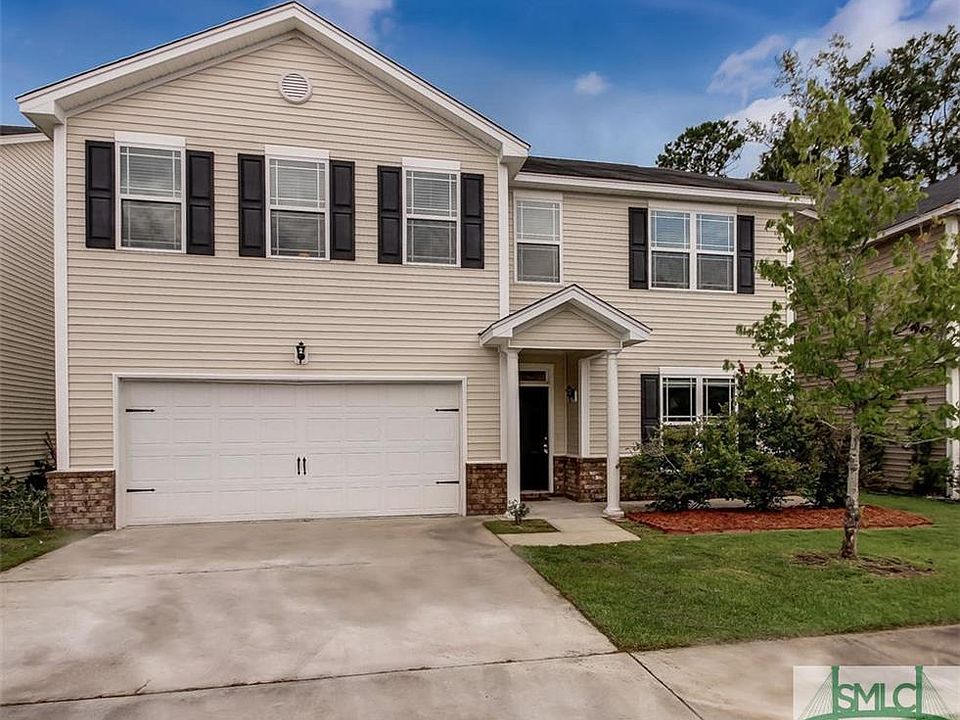 1st image of 4 Chapel Pointe Cir