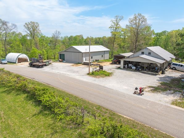 790 Roan Creek Levee Rd, Yuma, TN 38390