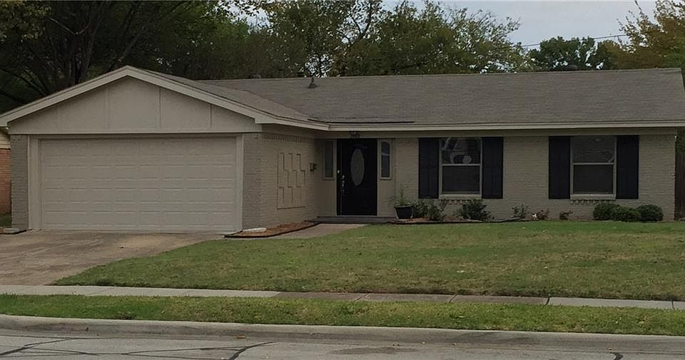 1st image of 2983 Topaz Ln