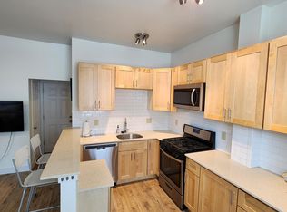 7103 California Ave SW #1, Seattle, WA 98136