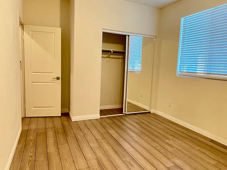 11760 Carriage Ln — Photo 13