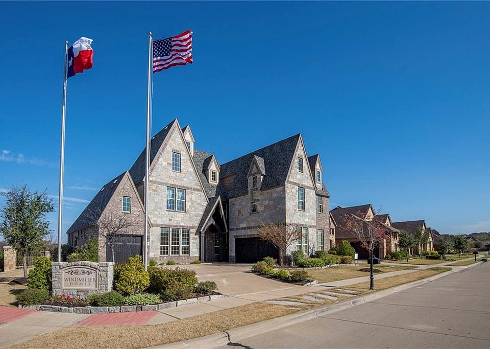 1st image of 128 McKinley Dr