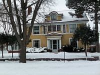 2nd image of 1305 S Dakota Ave