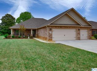 205 Somer Bridge Dr, Huntsville, AL 35811