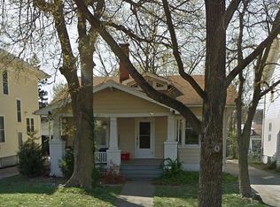 145 N Taylor Ave, Decatur, IL 62522
