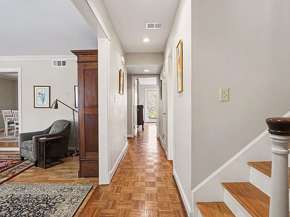 5th image of 1479 Leafview Rd