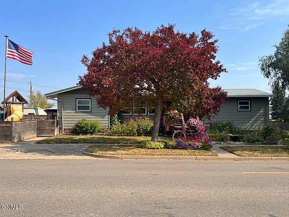 2nd image of 502 6th St W
