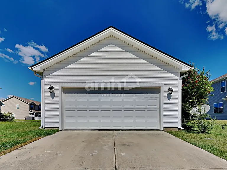 309 Dogwood Cir — Photo 21