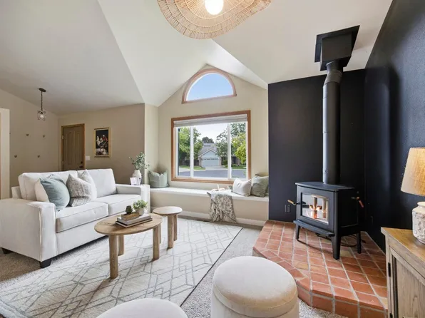 4507 Cliffside Ct, Fort Collins, CO 80526