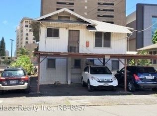 1715 Clark St, Honolulu, HI 96822