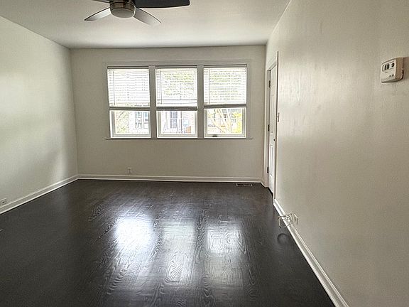 2nd image of 1721 N Artesian Ave #1