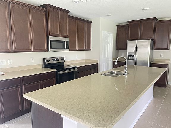 2nd image of 3817 Carrick Bend Dr