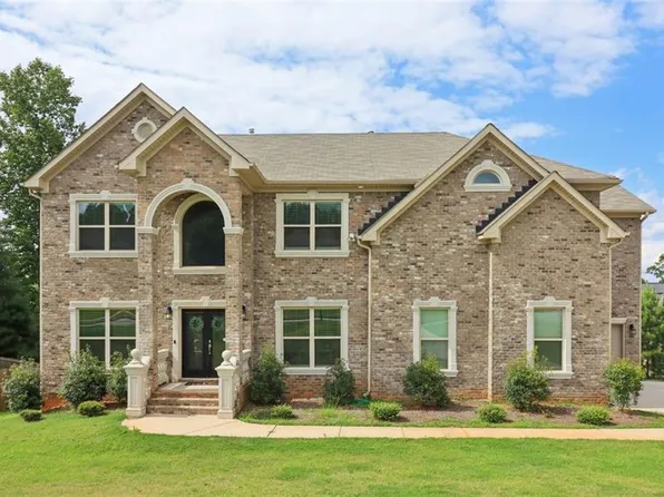 4665 River Hill Cir, Ellenwood, GA 30294