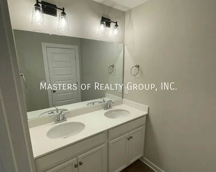 100 Cole Ln — Photo 18