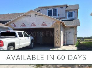 6830 17th St S, Fargo, ND 58104