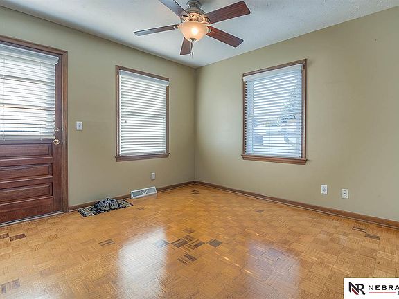 5th image of 4983 S 87th St